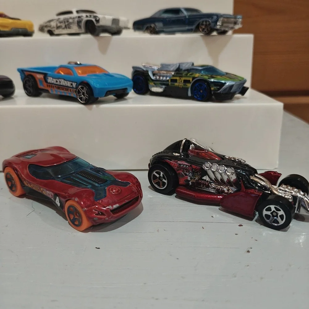 19 Piece Vintage 1995-2006 Hot Wheels Funny Unrealistic Cars Loose Bundle Lot